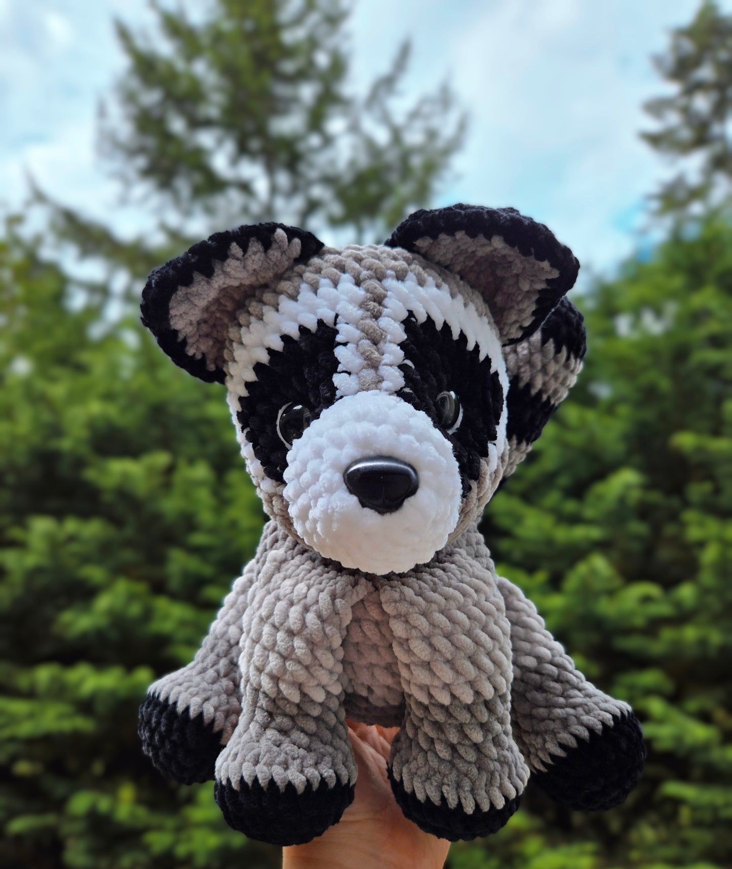 Otis the Raccoon Crochet Pattern